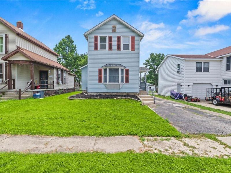 316 E High Avenue, Bellefontaine, OH 43311 Photo 2