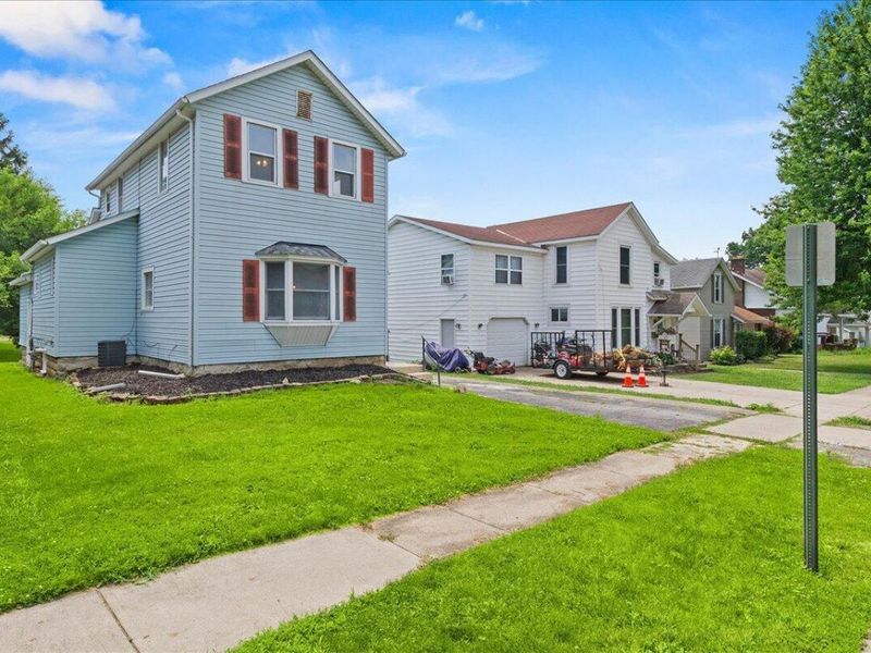 316 E High Avenue, Bellefontaine, OH 43311 Photo 3