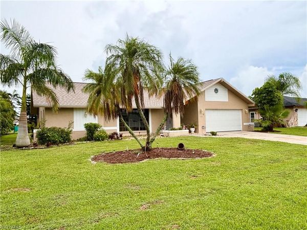 810 El Dorado PKWY W, CAPE CORAL, FL 33914