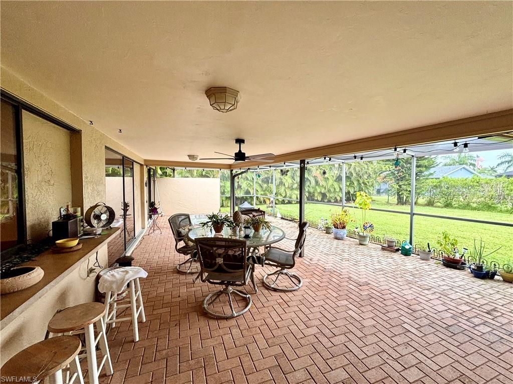 810 El Dorado Pkwy W, Cape Coral, FL 33914 Photo