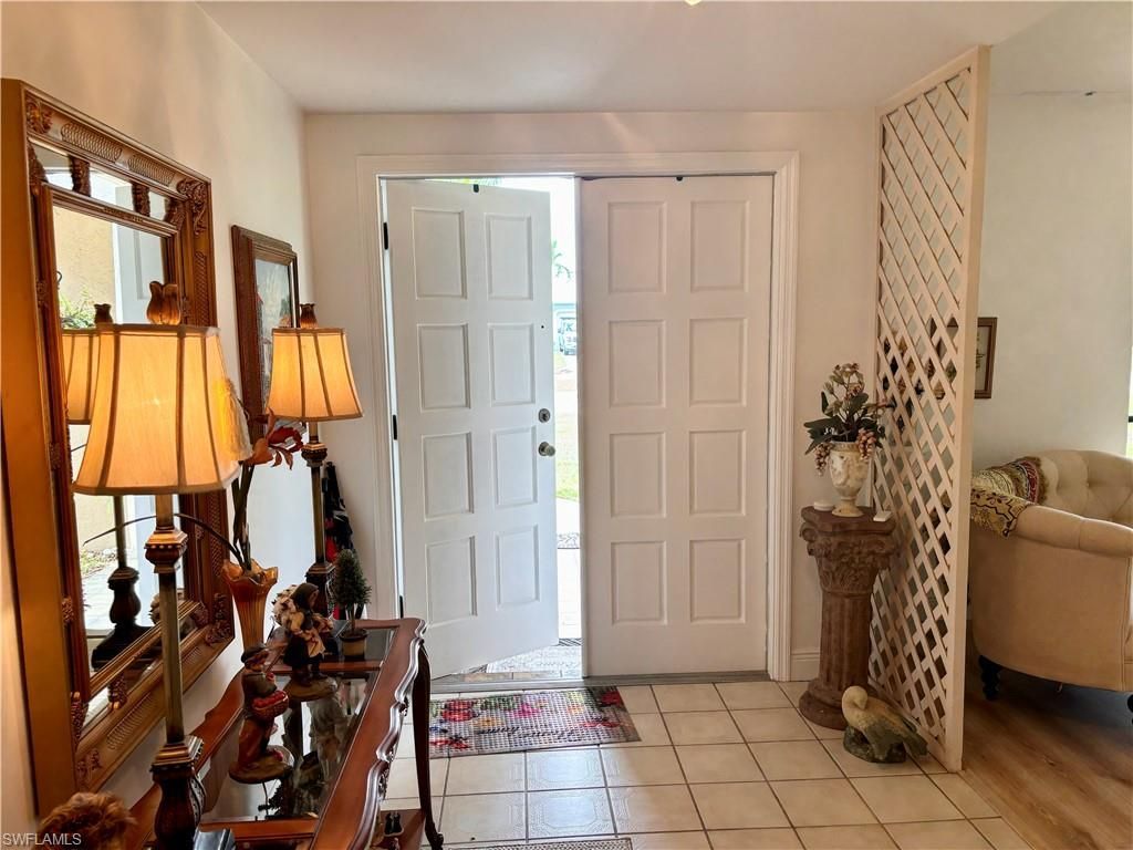 810 El Dorado Pkwy W, Cape Coral, FL 33914 Photo