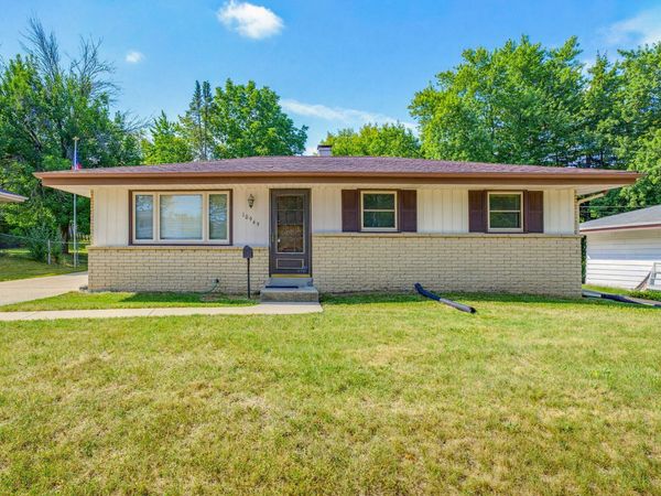 10949 W Stark St, Milwaukee, WI 53225