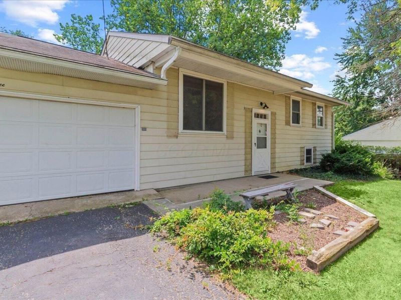483 Lewis Court , Johnstown, OH 43031 Photo 5