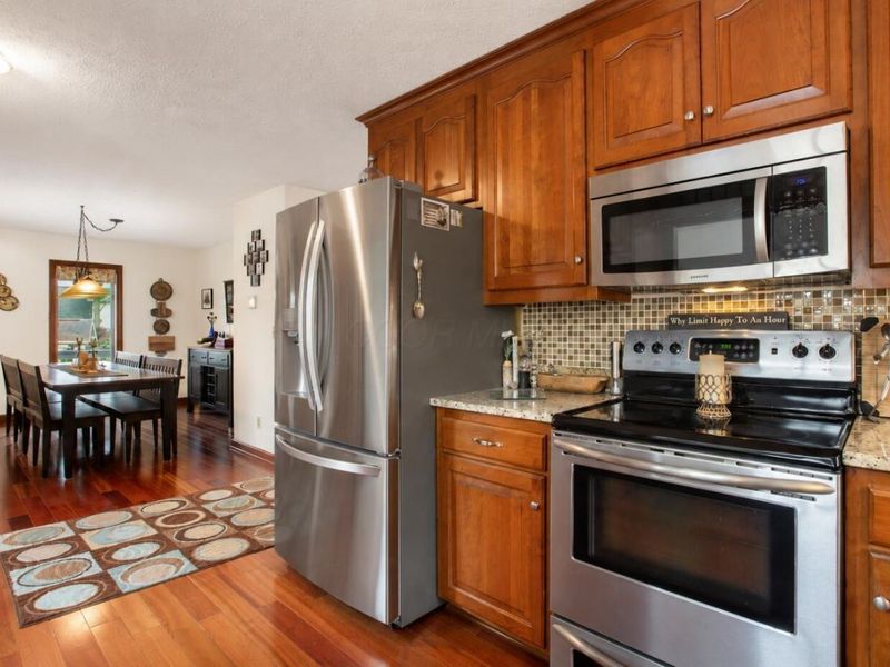 405 Lakeview Heights Drive, Howard, OH 43028 Photo 24