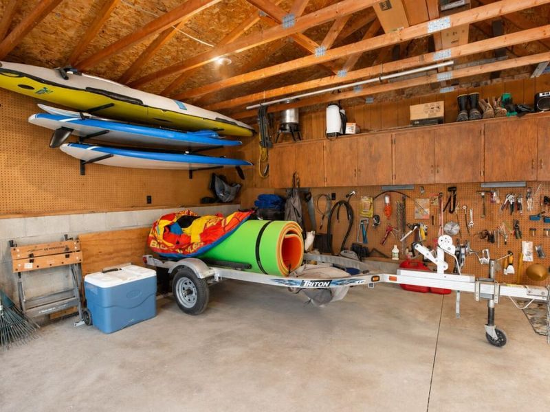 405 Lakeview Heights Drive, Howard, OH 43028 Photo 9