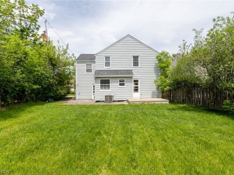 23100 E Groveland Road , Beachwood, OH 44122 Photo 27