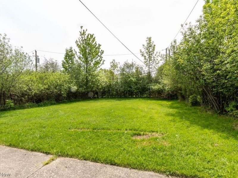 23100 E Groveland Road , Beachwood, OH 44122 Photo 28