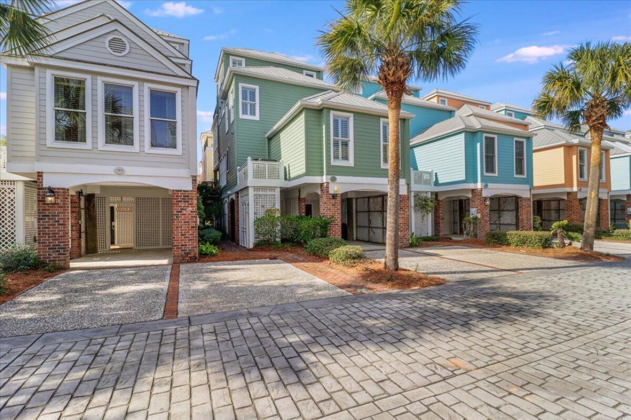 127 Grand Pavilion Boulevard Photo 5