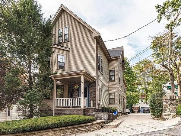 32 Park Ave, Unit 2, Malden, MA 02148
