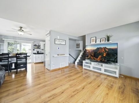 Main Photo