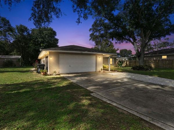 5432 SOUTHGROVE PLACE , LAKELAND, FL 33812