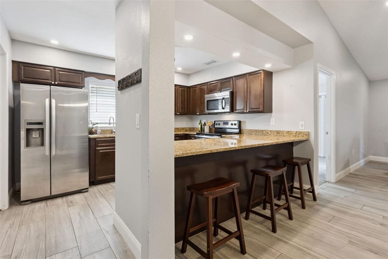 5432 Southgrove Place, Lakeland, FL 33812 Photo