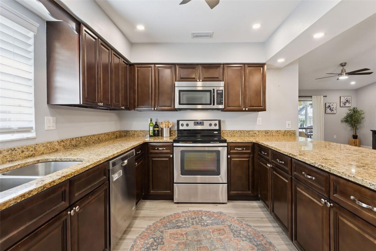 5432 Southgrove Place, Lakeland, FL 33812 Photo