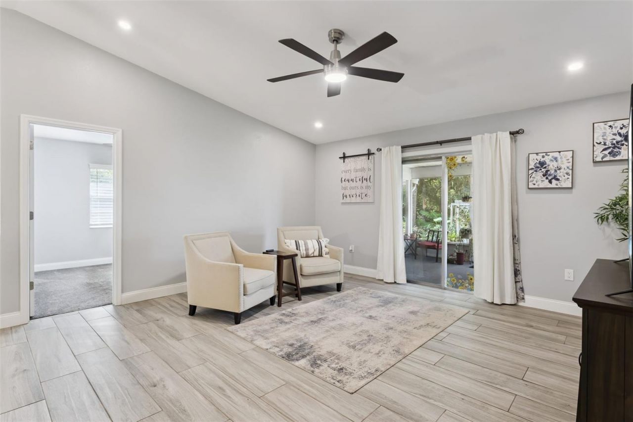 5432 Southgrove Place, Lakeland, FL 33812 Photo