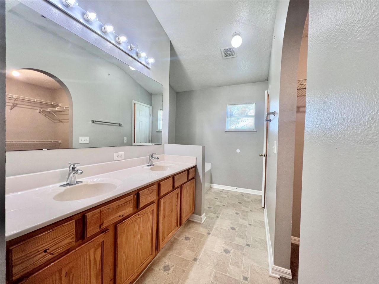 2950 Elbib Drive , Saint Cloud, FL 34772 Photo