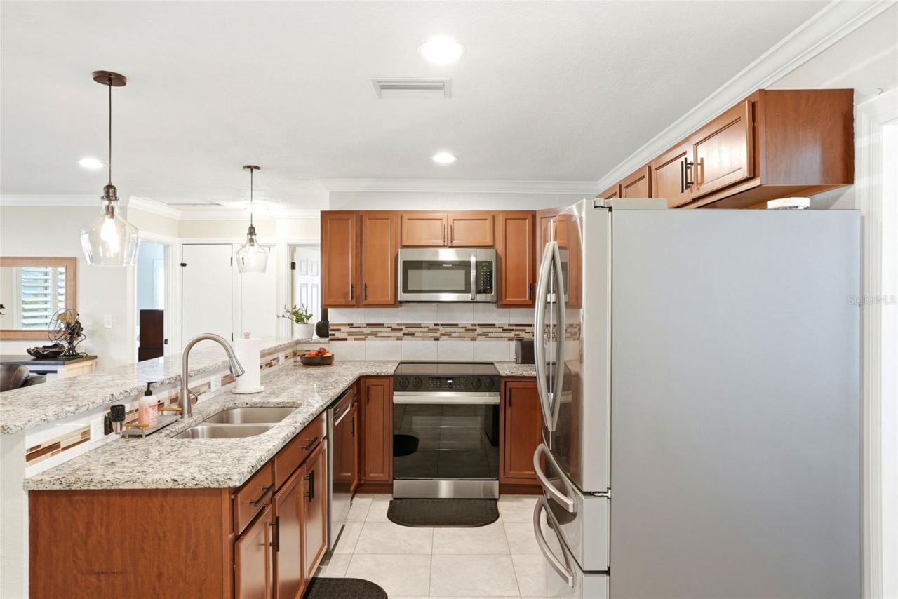 5580 Tangelo Road , Seminole, FL 33772 Photo