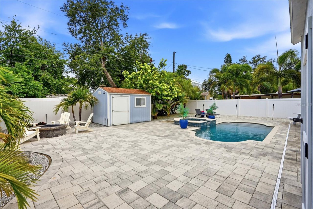 5580 Tangelo Road , Seminole, FL 33772 Photo
