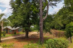 4224 Williamsburg Drive  photo 4