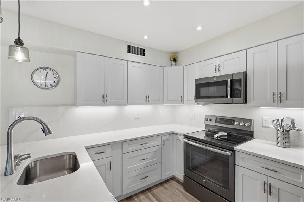175 Forest Lakes Blvd, Unit 175, Naples, FL 34105 Photo