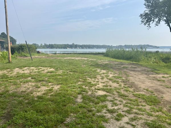 20306 Hillandale Road, White Pigeon, MI 49099