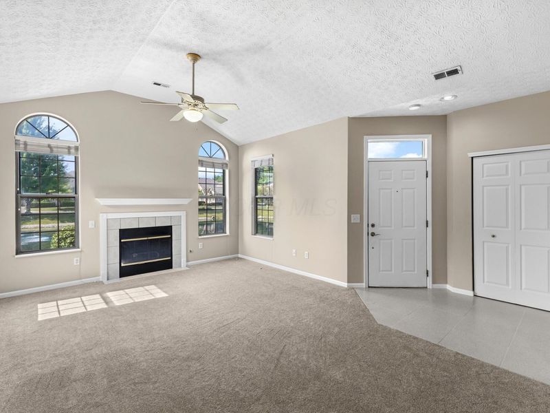 3745 Stoneway Point , Powell, OH 43065 Photo 6