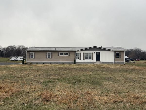 621 Cook Rd , Portland, TN 37148