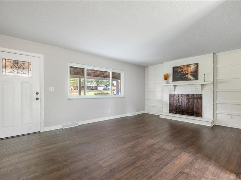 8456 Ora Lane, Middletown, OH 45042 Photo 4