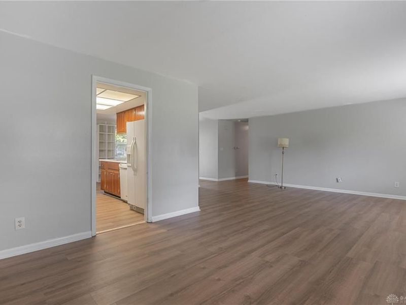 2394 E Rahn Road, Kettering, OH 45440 Photo 4