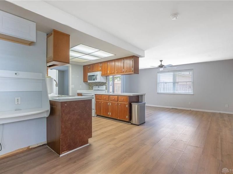 2394 E Rahn Road, Kettering, OH 45440 Photo 7