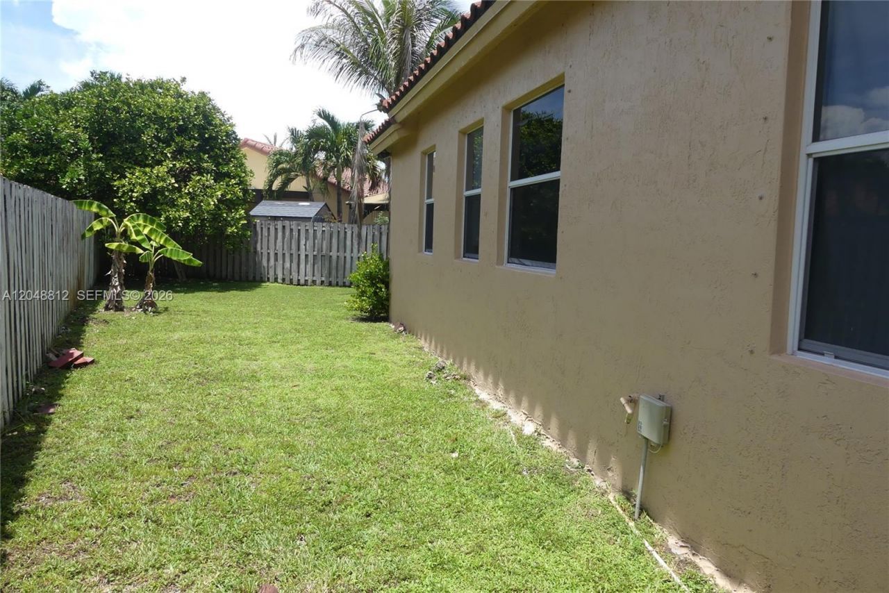 12834 SW 54th St, Miramar, FL 33027 Photo