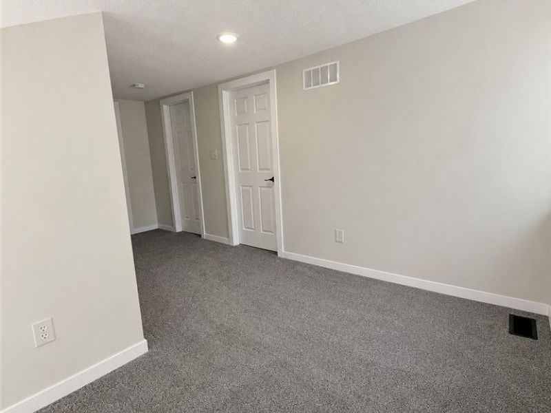 8227 Blade Road NW, Malvern, OH 44644 Photo 17