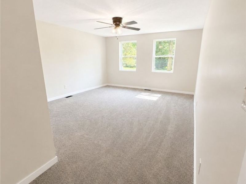 8227 Blade Road NW, Malvern, OH 44644 Photo 9