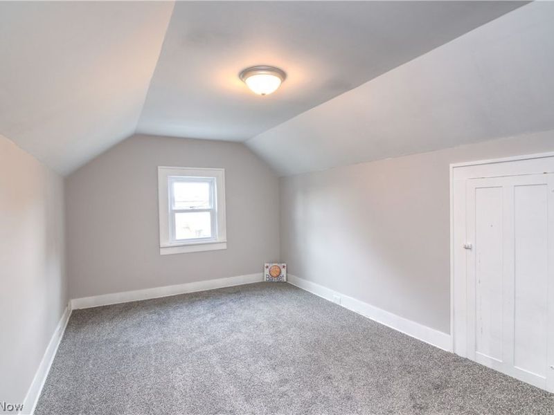 557 Wesleyan Avenue , Barberton, OH 44203 Photo 17