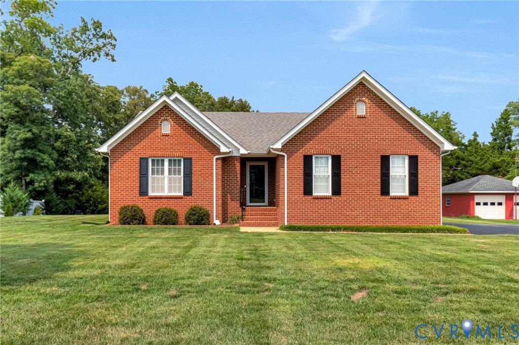 6190 Gary Lane, Mechanicsville, VA 23111 Main Photo