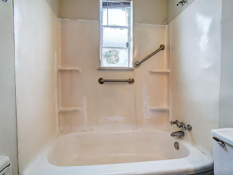 631 Mulberry Street, Lockland, OH 45215 Photo 12
