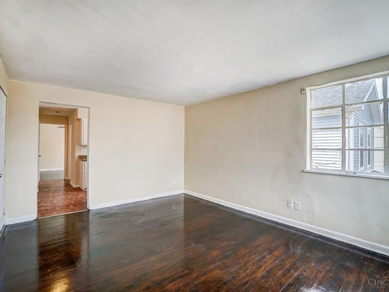 631 Mulberry Street, Lockland, OH 45215 Photo 4