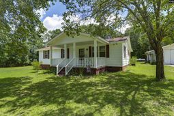 409 Hayride Road  photo 4