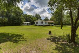 409 Hayride Road  photo 4