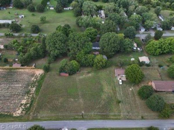 3536 Key Street , Hamptonville, NC 27020