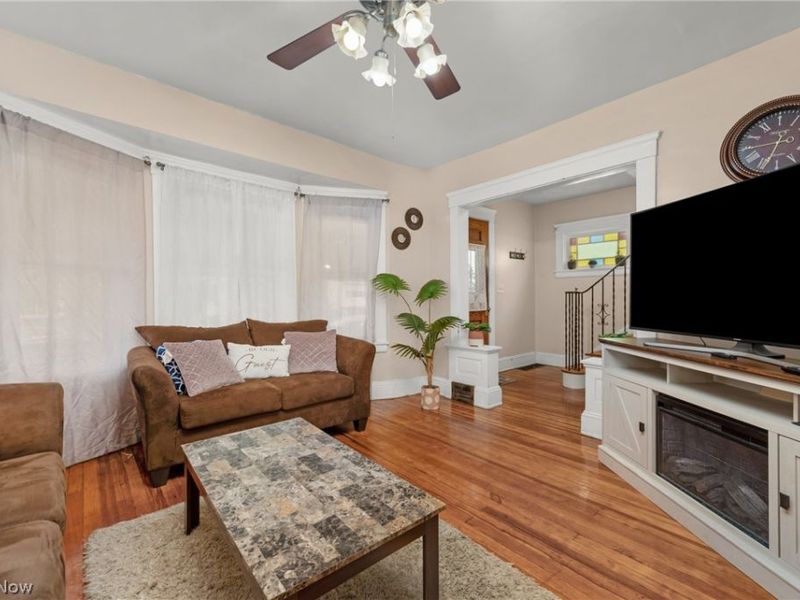 3151 W 105th Street , Cleveland, OH 44111 Photo 12