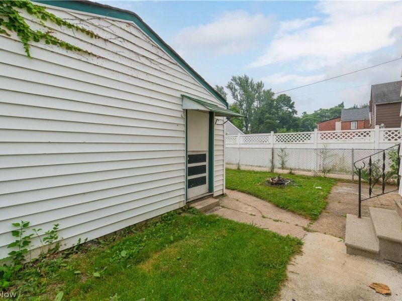 3151 W 105th Street , Cleveland, OH 44111 Photo 31