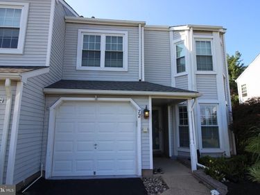 72 SKYVIEW WAY , NEWTOWN, PA 18940