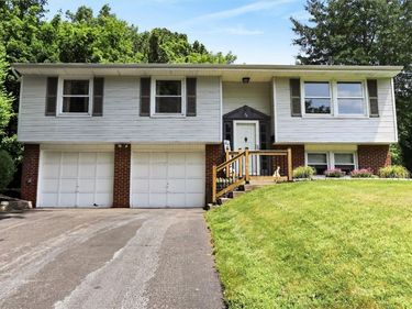 74 Winterset Drive , Penfield, NY 14625