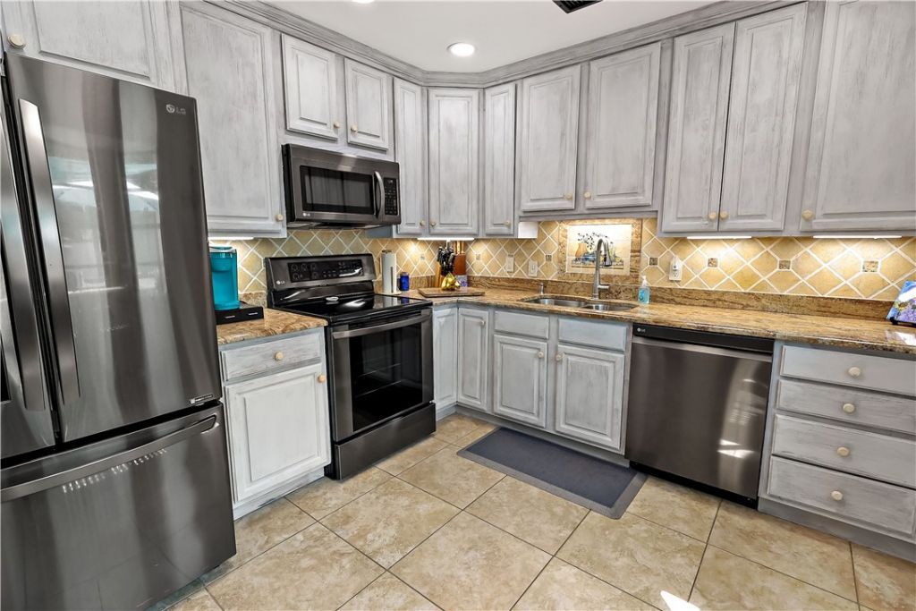 175 9th Court, Vero Beach, FL 32962 Photo