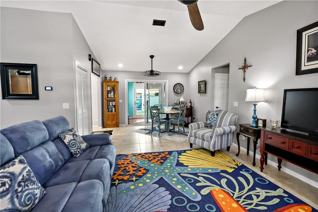175 9th Court, Vero Beach, FL 32962 Photo