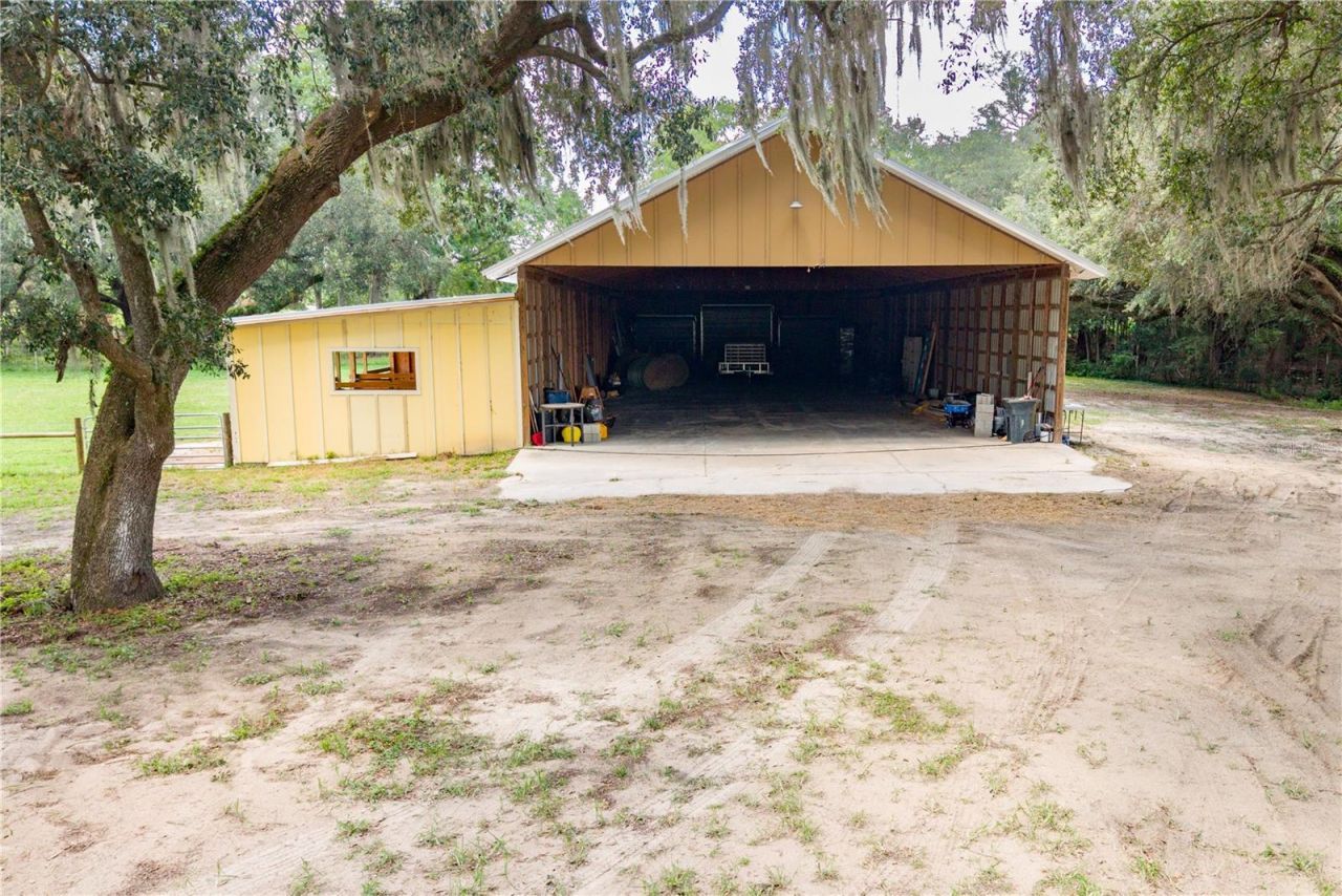4107 SW State Road 45, Newberry, FL 32669 Photo