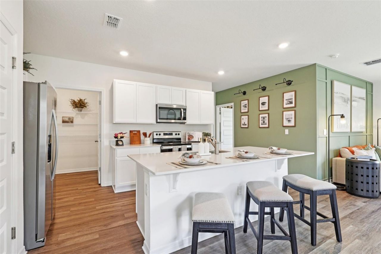 4930 Katrina Drive , Haines City, FL 33844 Photo