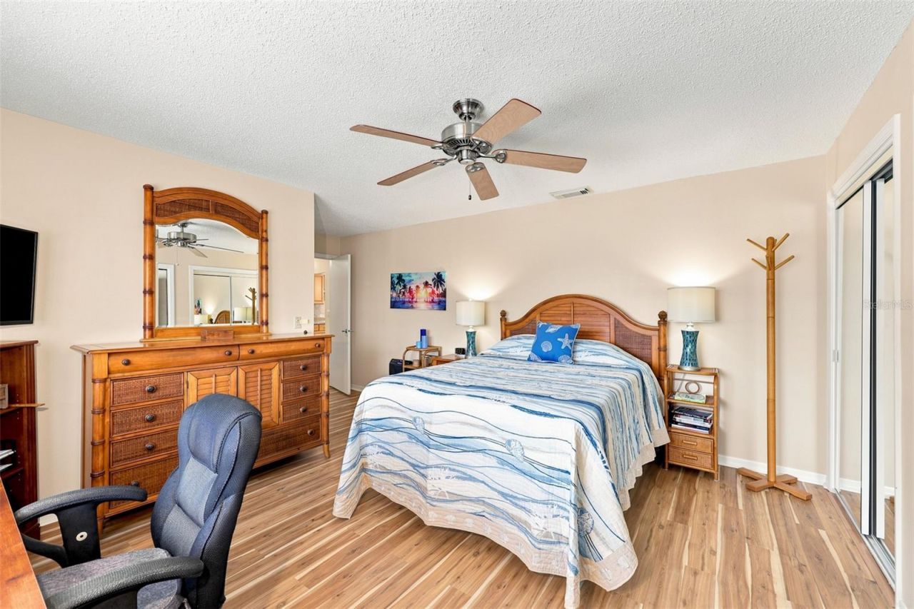 1002 El Rancho Drive , Sun City Center, FL 33573 Photo