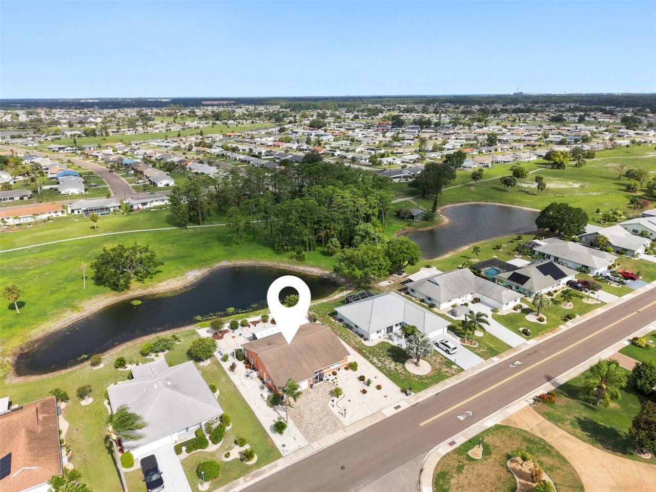 1002 El Rancho Drive , Sun City Center, FL 33573 Photo