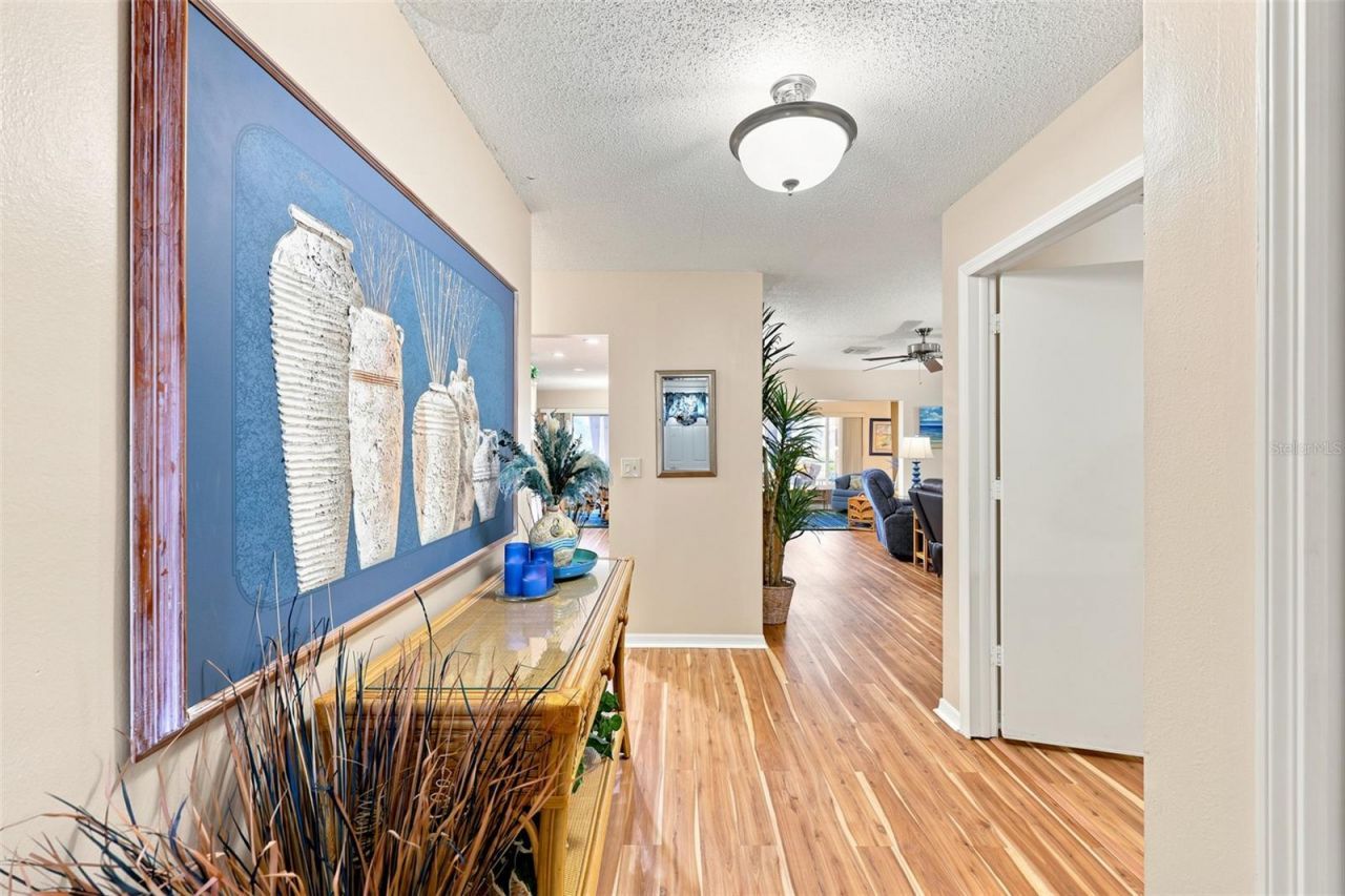 1002 El Rancho Drive , Sun City Center, FL 33573 Photo